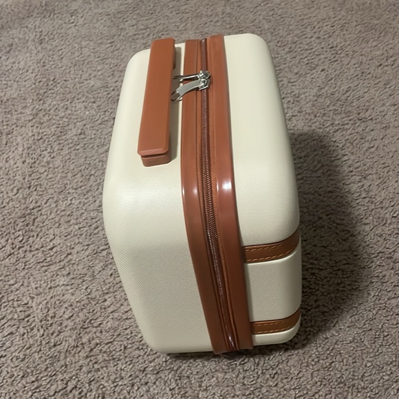 Mini travel case - Picture 4 of 9